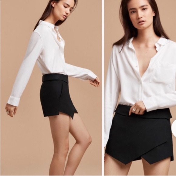 Talula Dresses & Skirts - 🥳$10 flash sale! 🥳 Talula Berkeley skort
